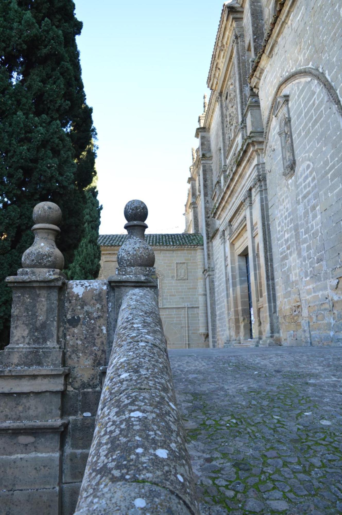 Hotel Baeza Monumental By Eme Hoteles Eksteriør billede