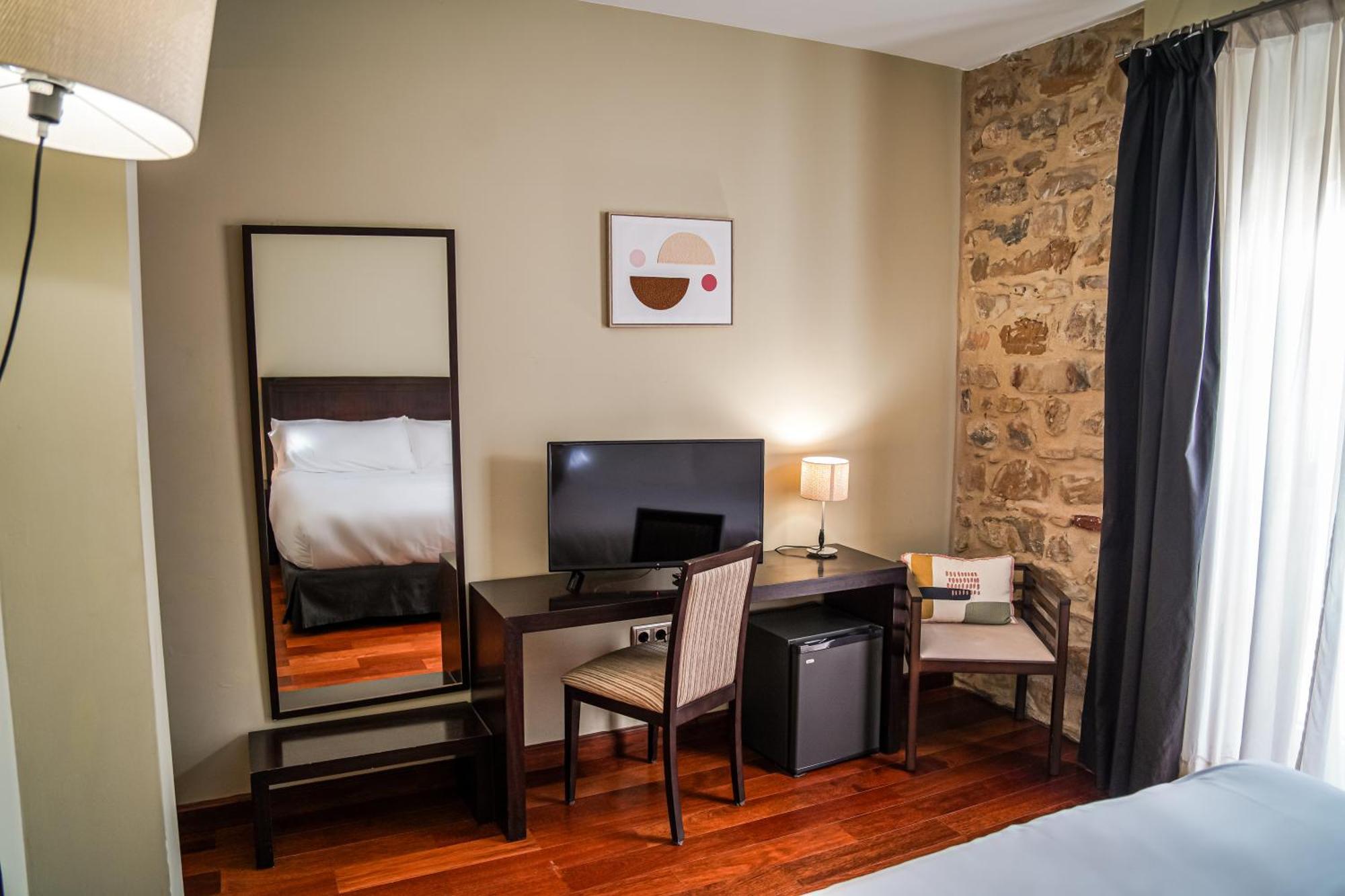 Hotel Baeza Monumental By Eme Hoteles Eksteriør billede