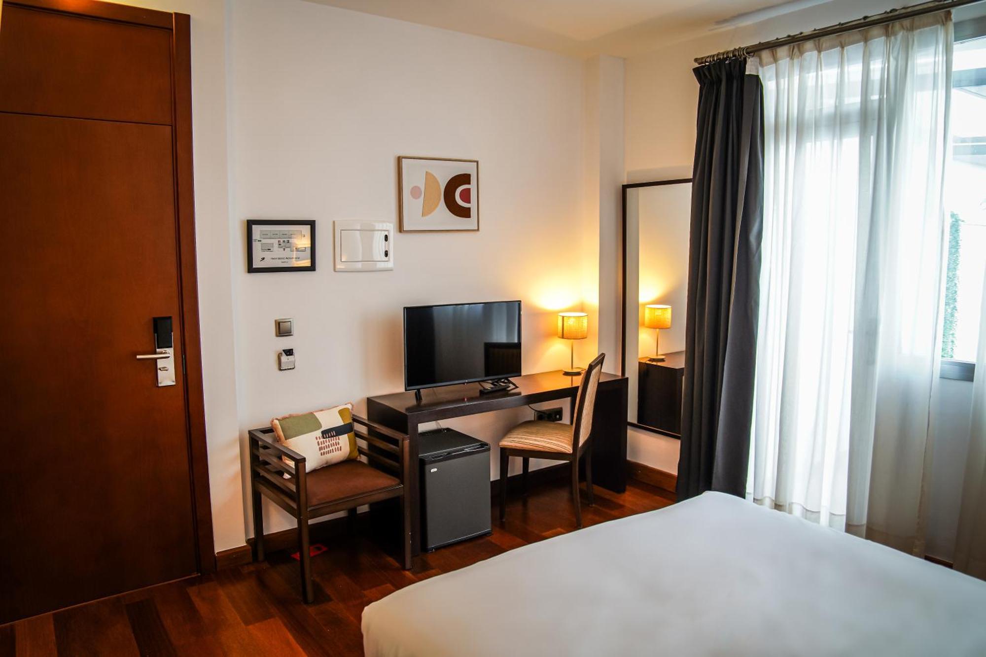 Hotel Baeza Monumental By Eme Hoteles Eksteriør billede