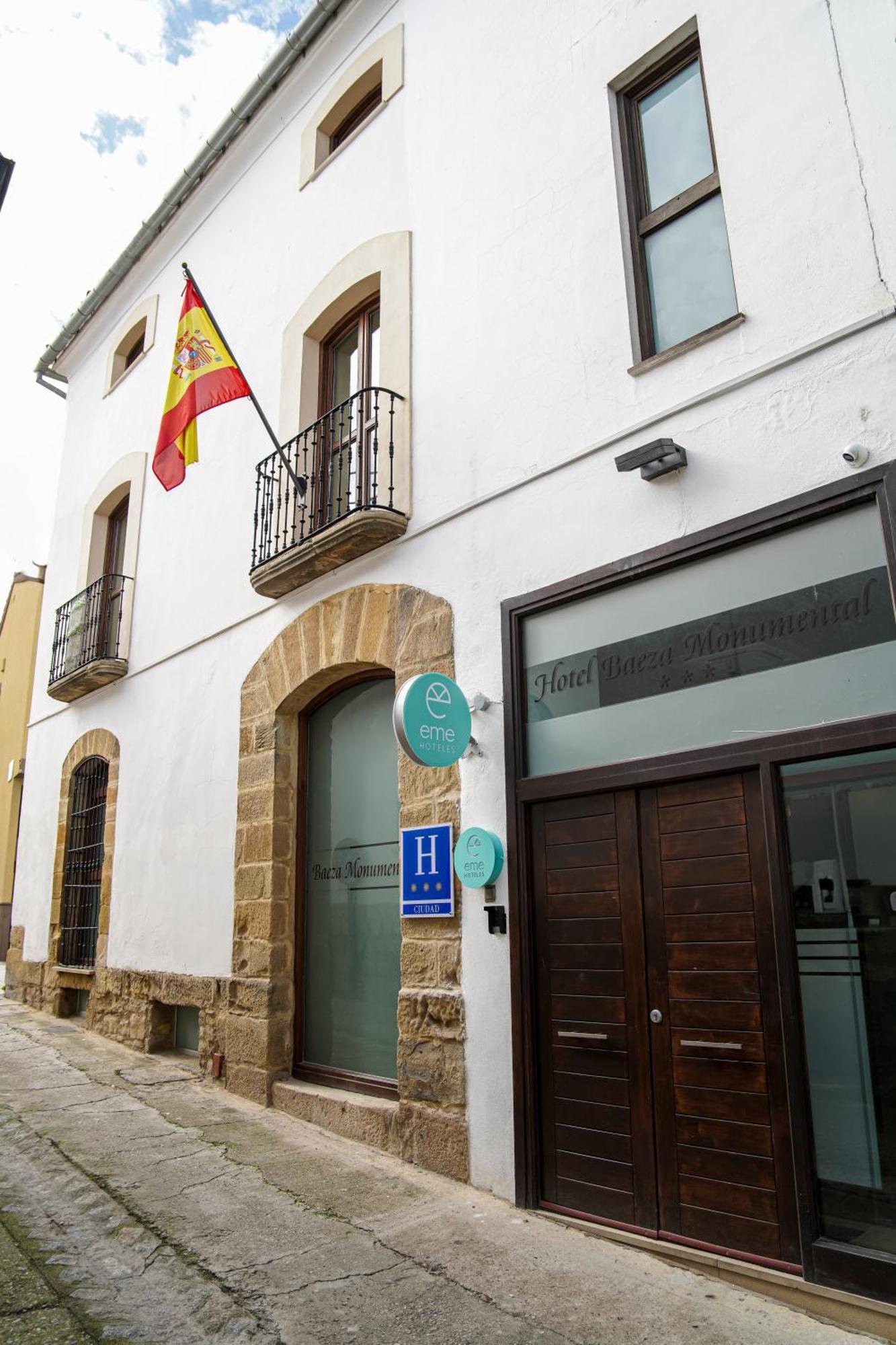 Hotel Baeza Monumental By Eme Hoteles Eksteriør billede